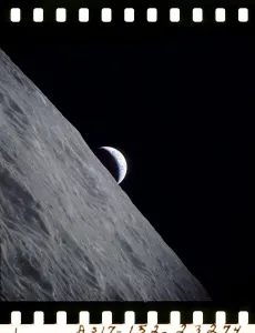 Astronaut Prints: Crescent Earth Print - Apollo 17 Lunar View