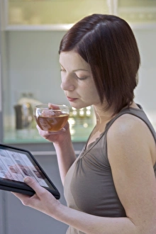 Tablet Computer Use Prints: Tablet computer use C013 / 6039