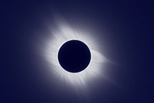 Total Solar Eclipse Prints: Total solar eclipse at totality