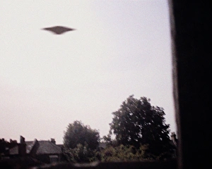 Disc-shaped object in the sky, Print