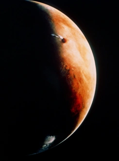 Viking photo of Mars showing volcano & ice plume Viking photo of Mars showing volcano & ice plume