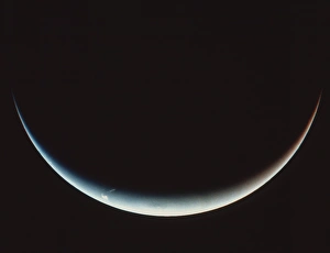 Voyager II image of a crescent Neptune Voyager II image of a crescent Neptune