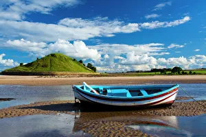 England, Northumberland, Alnmouth. Boats on the tidal Aln Estuary at Alnmouth England, Northumberland, Alnmouth. Boats on the tidal Aln Estuary at Alnmouth
