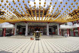 Kuala Lumpur Temple Prints: 804-129