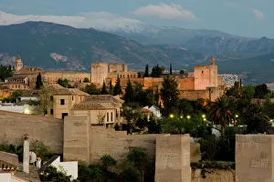Alhambra at dusk, UNESCO World Heritage Site, Granada, Andalucia, Spain, Europe Alhambra at dusk, UNESCO World Heritage Site, Granada, Andalucia, Spain, Europe