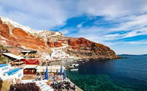 Amoudi Bay below the town of Oia on the Greek Island of Santorini (Thira), Cyclades Amoudi Bay below the town of Oia on the Greek Island of Santorini (Thira), Cyclades