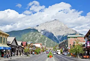 Banff town and Cascade Mountain, Banff National Park, UNESCO World Heritage Site Banff town and Cascade Mountain, Banff National Park, UNESCO World Heritage Site