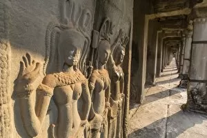 Images Dated 25th January 2015: Bas-relief carvings of Apsara, Angkor Wat, Angkor, UNESCO World Heritage Site, Siem Reap