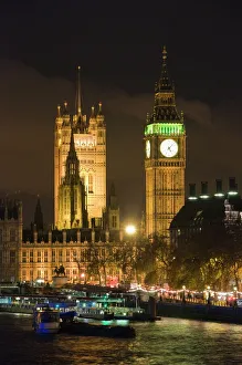 Big Ben and the Houses of Parliament by the River Thames at dusk, Westminster Big Ben and the Houses of Parliament by the River Thames at dusk, Westminster