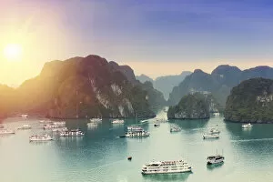 Images Dated 1st March 2017: Boats on Halong Bay at sunset, UNESCO World Heritage Site, Vietnam, Indochina, Southeast Asia