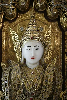 Burmese marble Buddha, Dharmikarama temple, Penang, Malaysia, Southeast Asia, Asia Burmese marble Buddha, Dharmikarama temple, Penang, Malaysia, Southeast Asia, Asia
