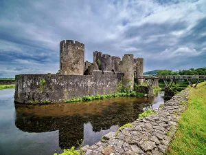 Caerphilly Castle Prints: Caerphilly Castle and Moat, Caerphilly, Gwent, Wales, United Kingdom, Europe