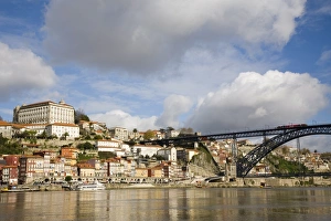 Cais de Ribeira waterfront with Ponte de Dom Luis I Bridge Cais de Ribeira waterfront with Ponte de Dom Luis I Bridge