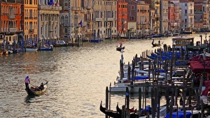 Canal Grande (Grand Canal), Venice, UNESCO World Heritage Site, Veneto, Italy, Europe Canal Grande (Grand Canal), Venice, UNESCO World Heritage Site, Veneto, Italy, Europe