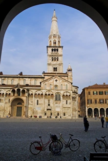 Prints of Cathedral, Modena, UNESCO World Heritage Site, Emilia Romagna, Italy, Europe Emilia-Romagna Prints: Modena Cathedral Print
