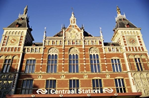 Amsterdam Central Station Prints: Central station
