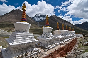 Chortens, prayer stupas below the holy mountain Mount Kailash in Western Tibet Chortens, prayer stupas below the holy mountain Mount Kailash in Western Tibet