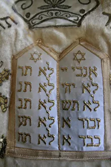 The Ten Commandments. Edmond J Safra Grand Choral Synagogue, St The Ten Commandments. Edmond J Safra Grand Choral Synagogue, St