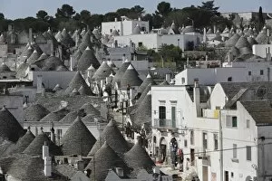 Images Dated 17th April 2015: Cone-roofed trulli houses on the Rione Monte district, UNESCO World Heritage Site