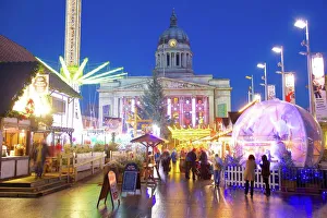 Council House and Christmas Market stalls in the Market Square, Nottingham, Nottinghamshire, England, United Kingdom Council House and Christmas Market stalls in the Market Square, Nottingham, Nottinghamshire, England, United Kingdom