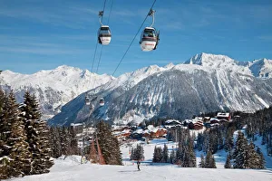 Courchevel 1850 ski resort in the Three Valleys (Les Trois Vallees), Savoie Courchevel 1850 ski resort in the Three Valleys (Les Trois Vallees), Savoie