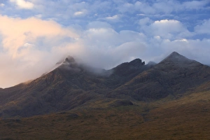 Images Dated 3rd March 2008: Cuillin Hills Print - Isle of Skye Landscape