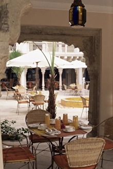 Images Dated 1st August 2008: Gwalior Dining Area Print