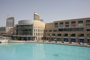 The Dubai Mall, the largest shopping mall in the World, Downtown Burj Dubai The Dubai Mall, the largest shopping mall in the World, Downtown Burj Dubai