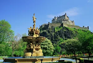 Scottish Heritage Sites Prints: Edinburgh Castle
