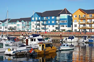 Devon Prints: Exmouth Marina Print - Devon, England