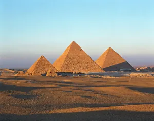Giza Pyramids, Giza, UNESCO World Heritage Site, Cairo, Egypt, North Africa, Africa Giza Pyramids, Giza, UNESCO World Heritage Site, Cairo, Egypt, North Africa, Africa