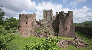 Goodrich Castle, Wye Valley, Herefordshire, England, United Kingdom, Europe Goodrich Castle, Wye Valley, Herefordshire, England, United Kingdom, Europe