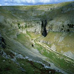 Gordale Scar, Yorkshire Dales National Park, North Yorkshire, England, United Kingdom Gordale Scar, Yorkshire Dales National Park, North Yorkshire, England, United Kingdom