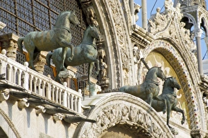 Venetian Landmarks Prints: Horses on St