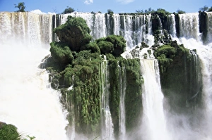 Iguassu Falls, Iguazu National Park, UNESCO World Heritage Site, Argentina, South America Iguassu Falls, Iguazu National Park, UNESCO World Heritage Site, Argentina, South America