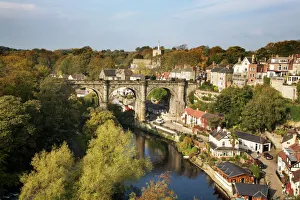 Knaresborough Viaduct and River Nidd in autumn, North Yorkshire, Yorkshire Knaresborough Viaduct and River Nidd in autumn, North Yorkshire, Yorkshire