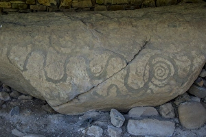 Knowth, neolithic passage grave, UNESCO World Heritage Site, prehistoric Bru na Boinne Knowth, neolithic passage grave, UNESCO World Heritage Site, prehistoric Bru na Boinne