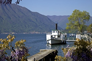 Italian Lakes Photography Prints: Lakeside view in spring, Lake Como, Italian Lakes, Northern Italy, Europe