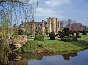 Leeds Castle, first used as a royal castle in the 9th century, rebuilt in stone by the Normans around 1120 Leeds Castle, first used as a royal castle in the 9th century, rebuilt in stone by the Normans around 1120