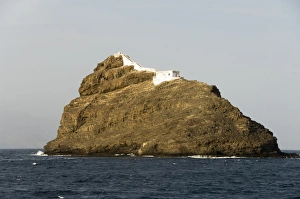 African Coastal Scenes Prints: Lighthouse on rock in harbour at Mindelo, Sao Vicente, Cape Verde Islands, Africa