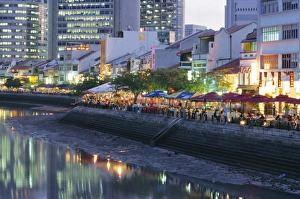 Outdoor Dining Experience Prints: Lights and reflections