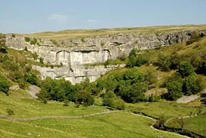 Malham Cove, limestone cliff 70 metres high, Malham, Yorkshire Dales National Park, Yorkshire, England, United Kingdom Malham Cove, limestone cliff 70 metres high, Malham, Yorkshire Dales National Park, Yorkshire, England, United Kingdom