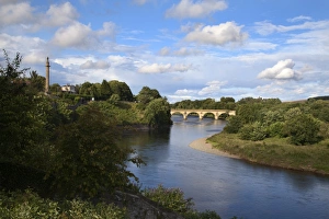Marjoribanks Monument and Bridge over the River Tweed at Coldstream, Scottish Borders, Scotland, United Kingdom, Europe Marjoribanks Monument and Bridge over the River Tweed at Coldstream, Scottish Borders, Scotland, United Kingdom, Europe