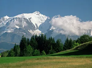 Mont Blanc, Haute Savoie, Rhone Alpes, French Alps, France, Europe Mont Blanc, Haute Savoie, Rhone Alpes, French Alps, France, Europe