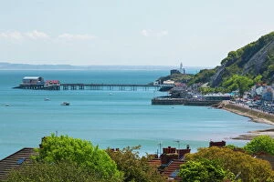 Wales Collection: Mumbles Lighthouse, Mumbles Pier, Mumbles, Gower, Swansea, Wales, United Kingdom, Europe