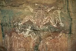 Cave Painting Collection: Namondjok in centre, who ate his clan sister, Namarrgon on right the Lightning Man