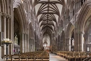 Images Dated 13th May 2015: Nave looking east, Lichfield Cathedral, Staffordshire, England, United Kingdom, Europe