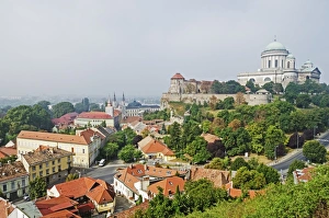 Neoclassical 19th century Esztergom Bazilika, largest church in Hungary, Esztergom, Budapest, Hungary, Europe Neoclassical 19th century Esztergom Bazilika, largest church in Hungary, Esztergom, Budapest, Hungary, Europe