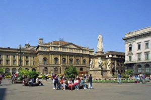 Italian Piazzas To Visit Prints: Piazza della Scala