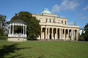 Images Dated 25th October 2014: Pittville Pump Room, Pittville Park, Cheltenham, Gloucestershire, England, United Kingdom, Europe